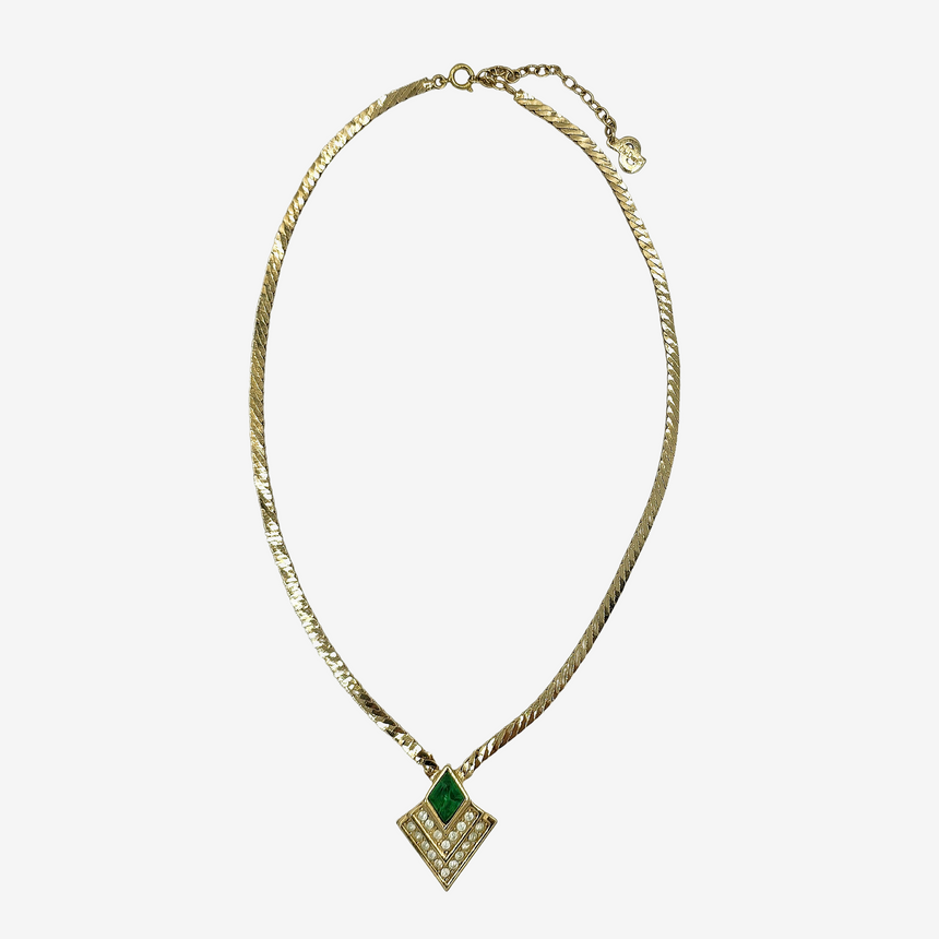 image Beads, silk and gemstones