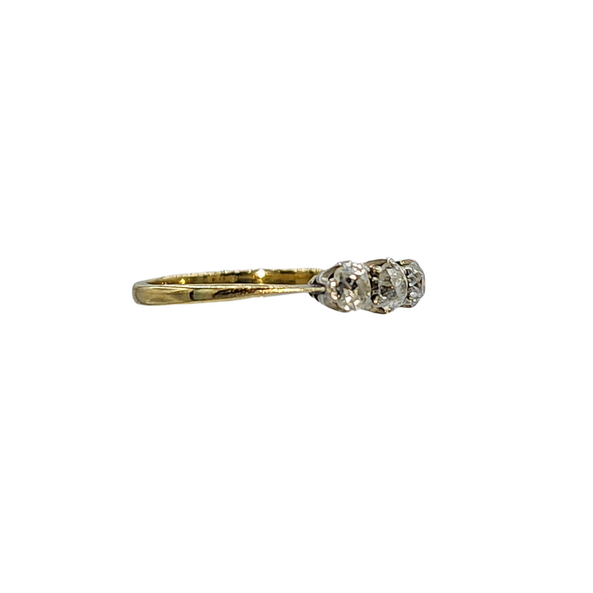 image Beads, silk and gemstones