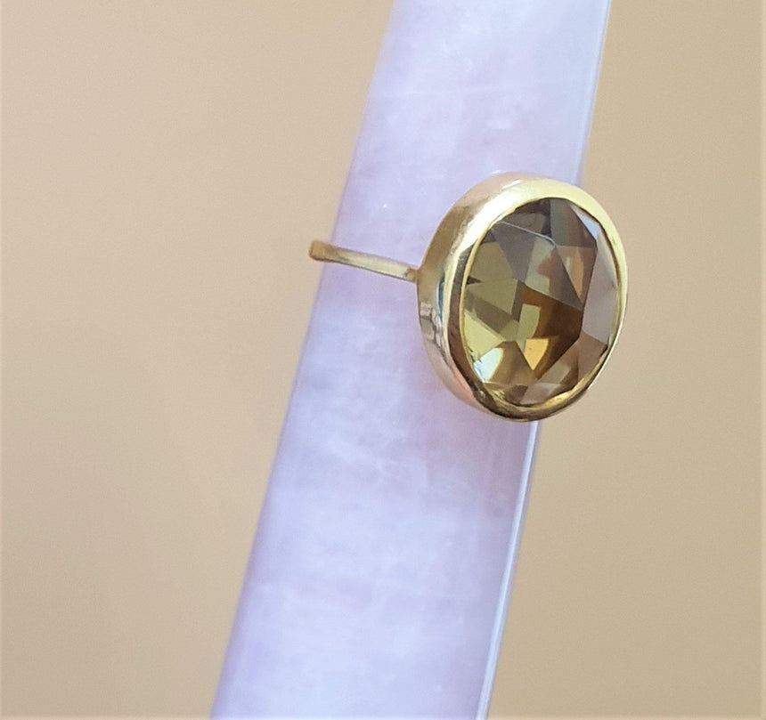 image Beads, silk and gemstones