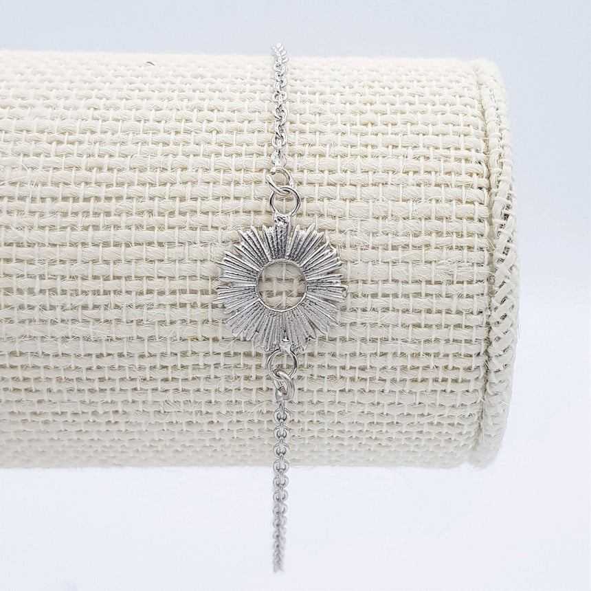 image Beads, silk and gemstones