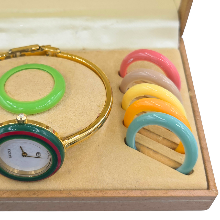 image Beads, silk and gemstones