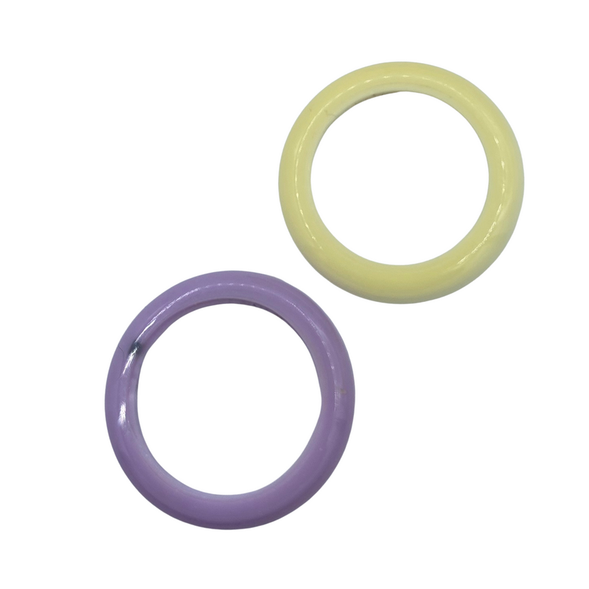 image Beads, silk and gemstones