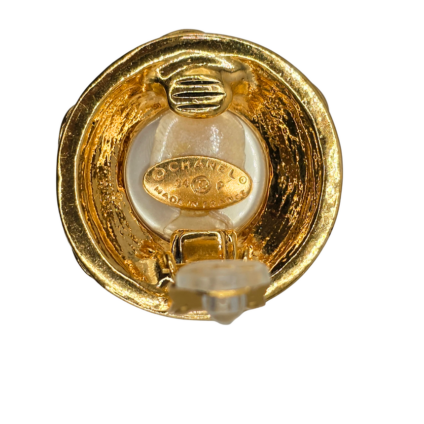 image Beads, silk and gemstones