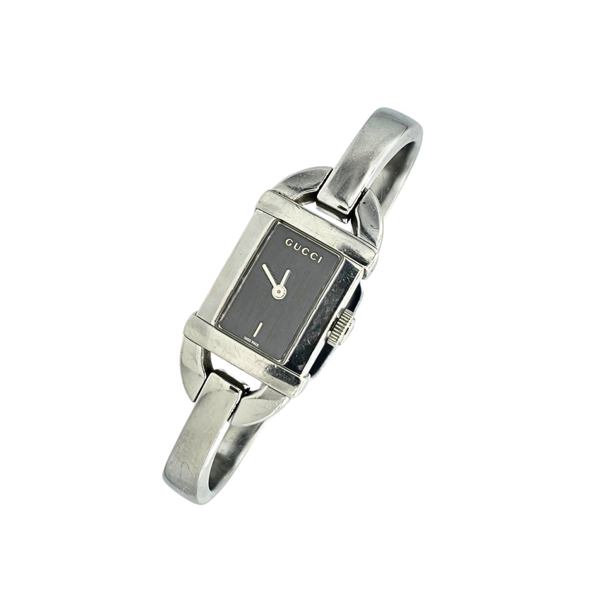 Ladies gucci watch silver hotsell