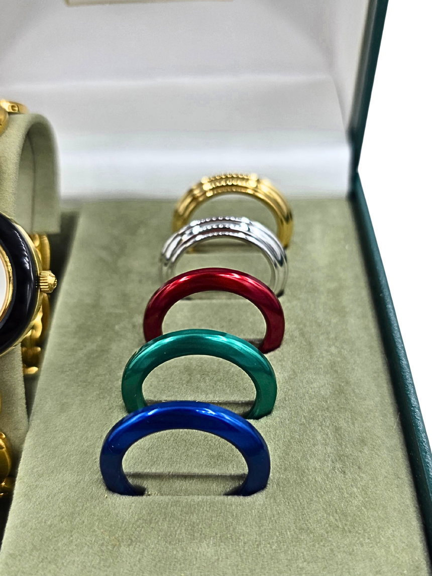 image Beads, silk and gemstones